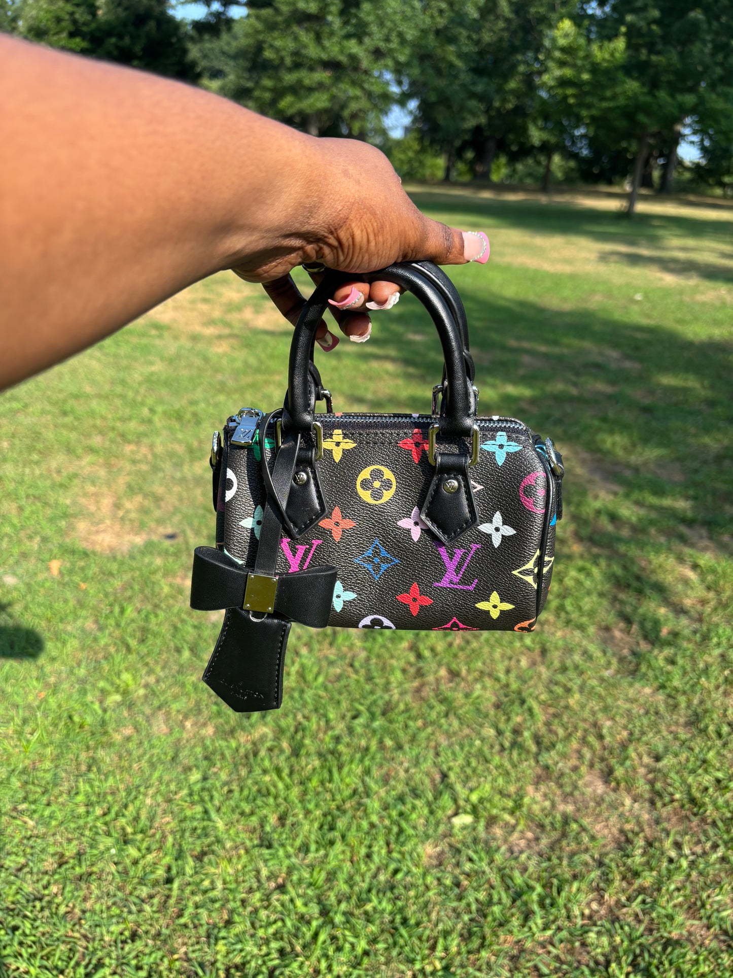 Bomb Ish Bag💣🩷